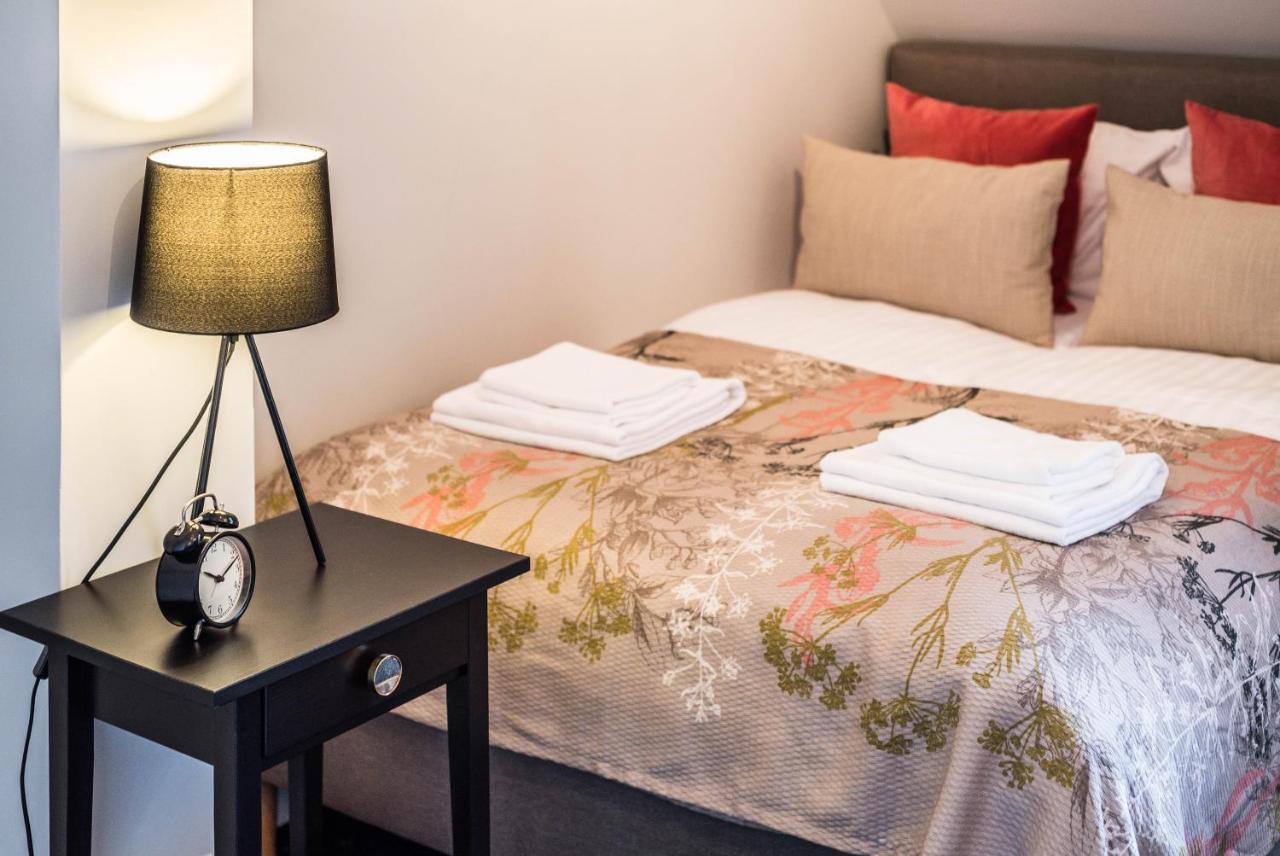 Serenity Aparthotels - Old Town Poznan By Friendly Apartments Buitenkant foto