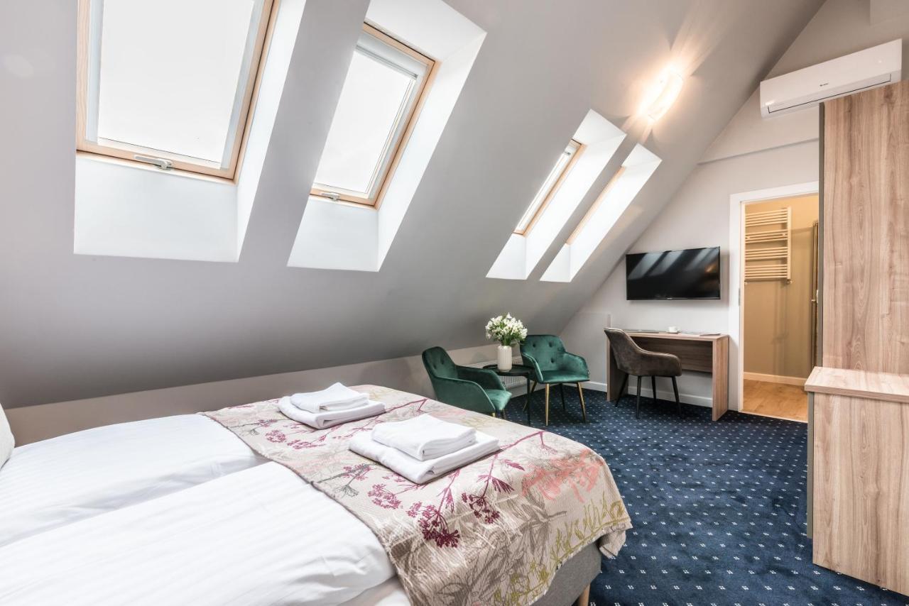 Serenity Aparthotels - Old Town Poznan By Friendly Apartments Buitenkant foto