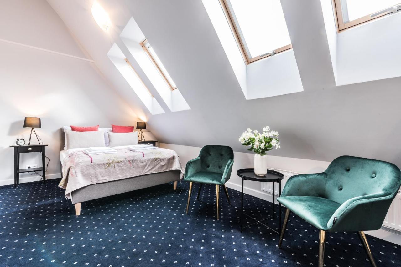 Serenity Aparthotels - Old Town Poznan By Friendly Apartments Buitenkant foto