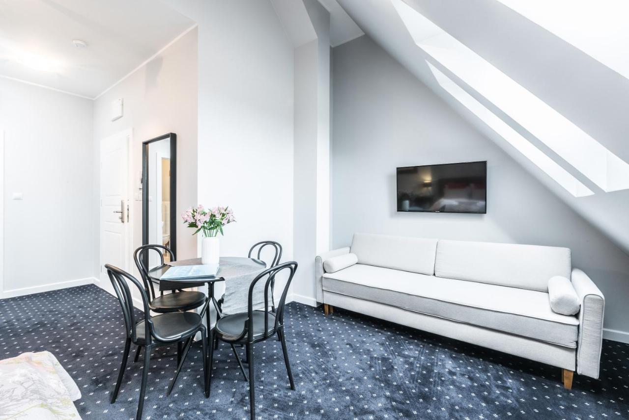 Serenity Aparthotels - Old Town Poznan By Friendly Apartments Buitenkant foto