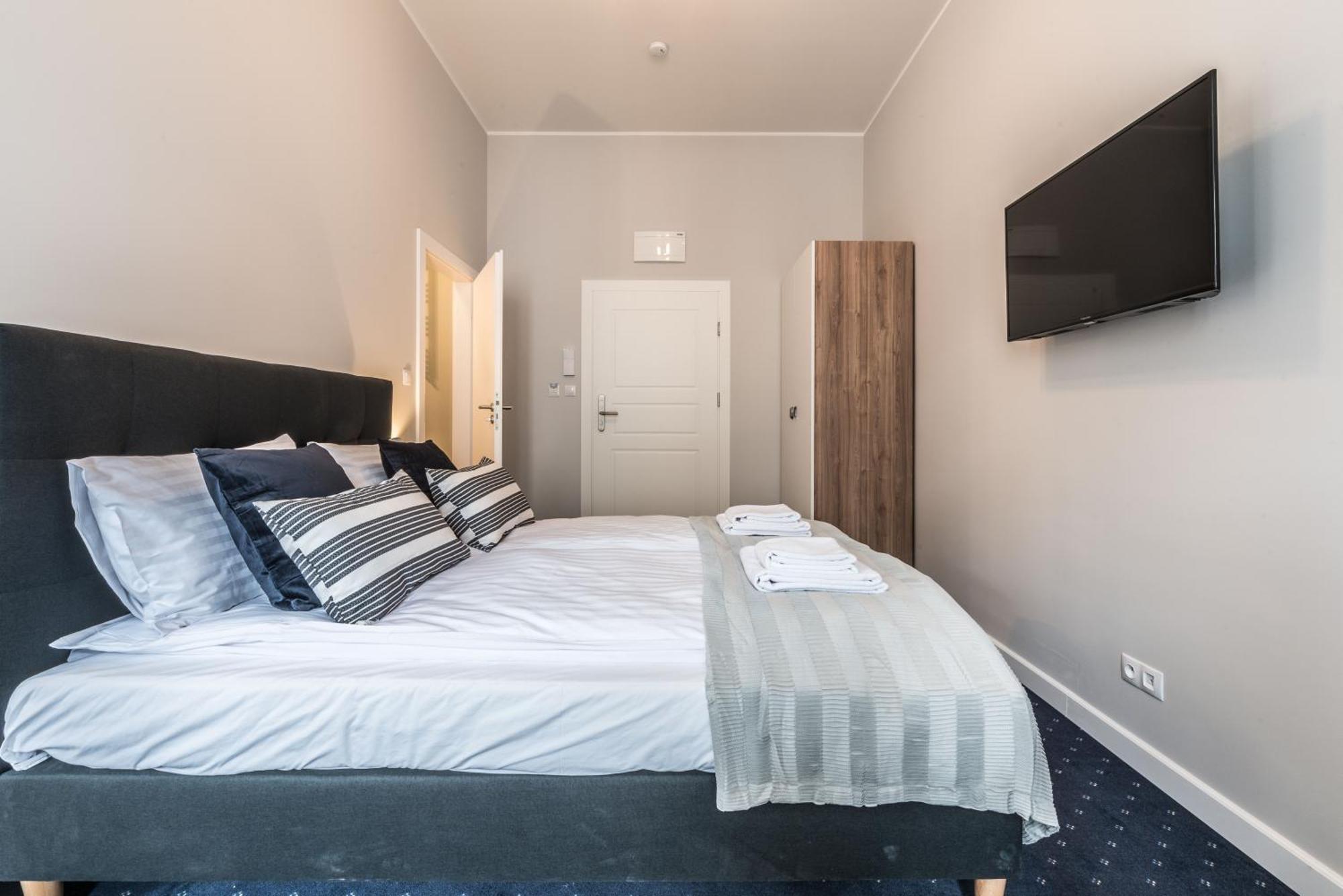 Serenity Aparthotels - Old Town Poznan By Friendly Apartments Buitenkant foto