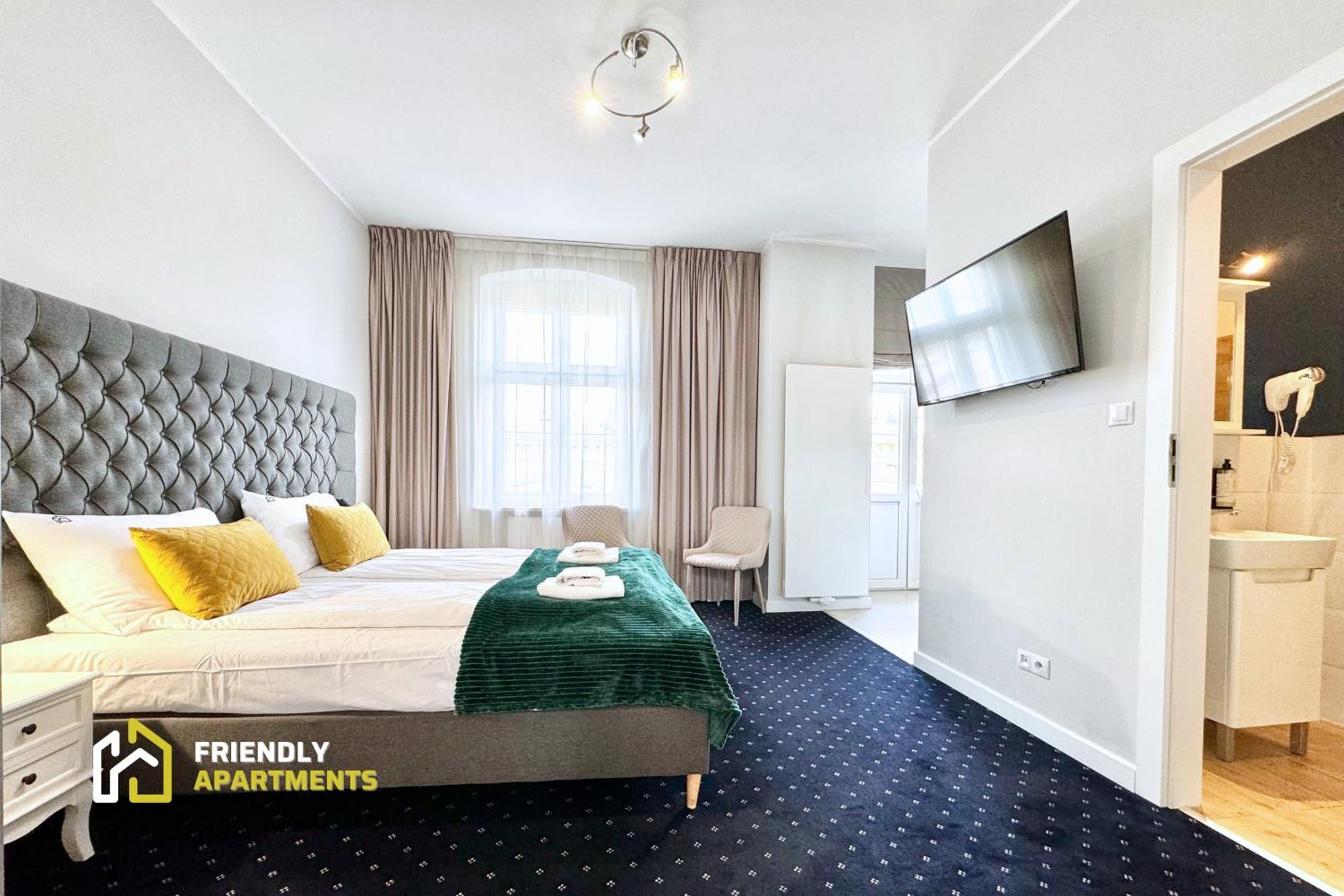 Serenity Aparthotels - Old Town Poznan By Friendly Apartments Buitenkant foto