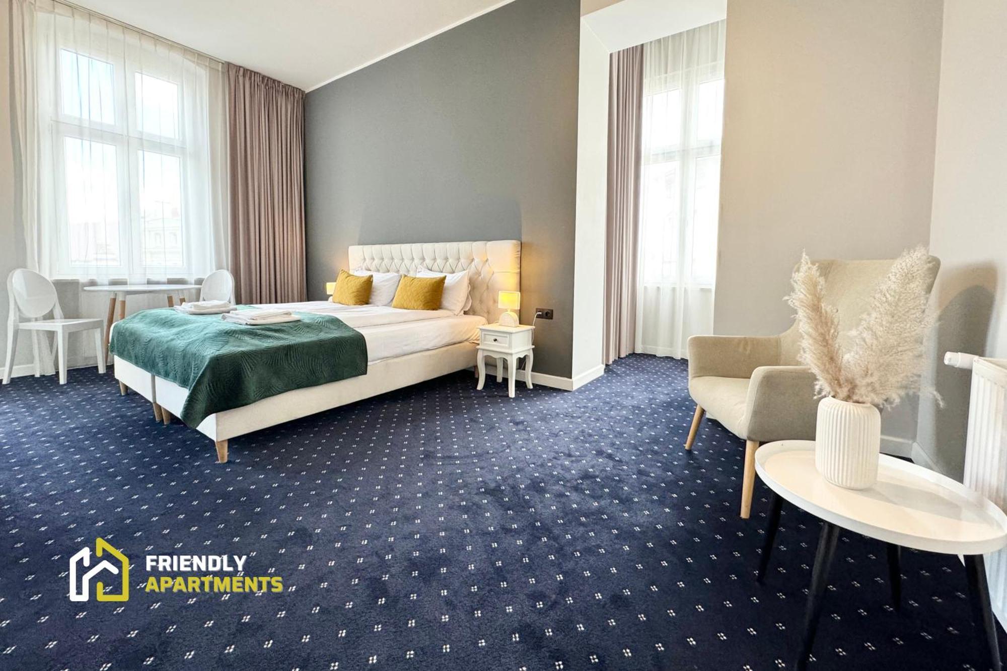 Serenity Aparthotels - Old Town Poznan By Friendly Apartments Buitenkant foto